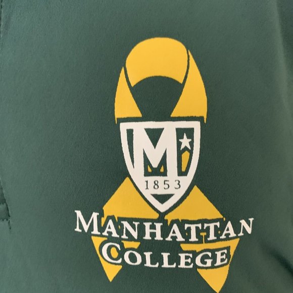Manhattan College Polo Shirt Jaspers Green Mens Small US Flag Cool Dry Golf NCAA - Picture 2 of 11